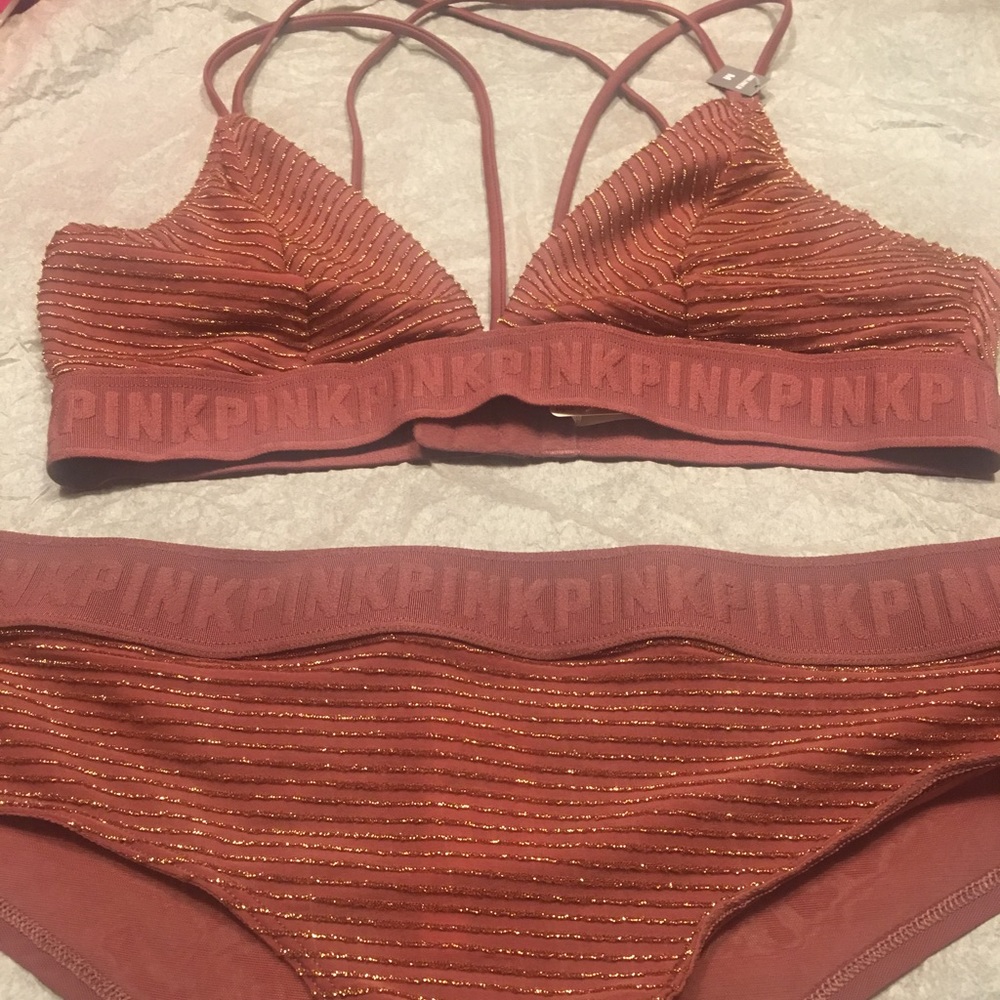 VS PINK bralette & Panty Set NWT